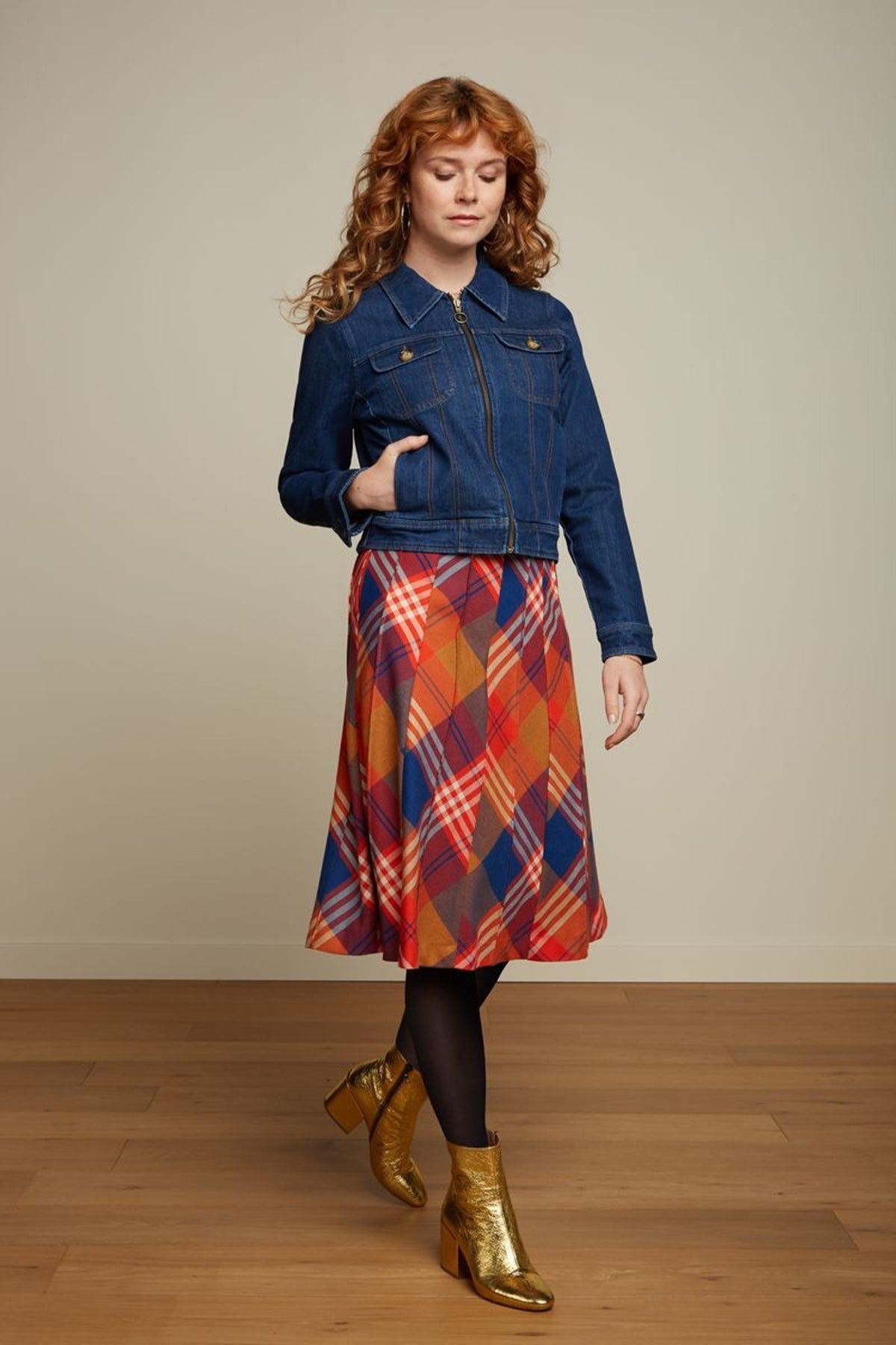 King_Louie_HARPER_JOLLA_CHECK_Vintage_TARTAN_Karo_A-Linie_FALTENROCK_Skirt_Killer_Kirsche-2