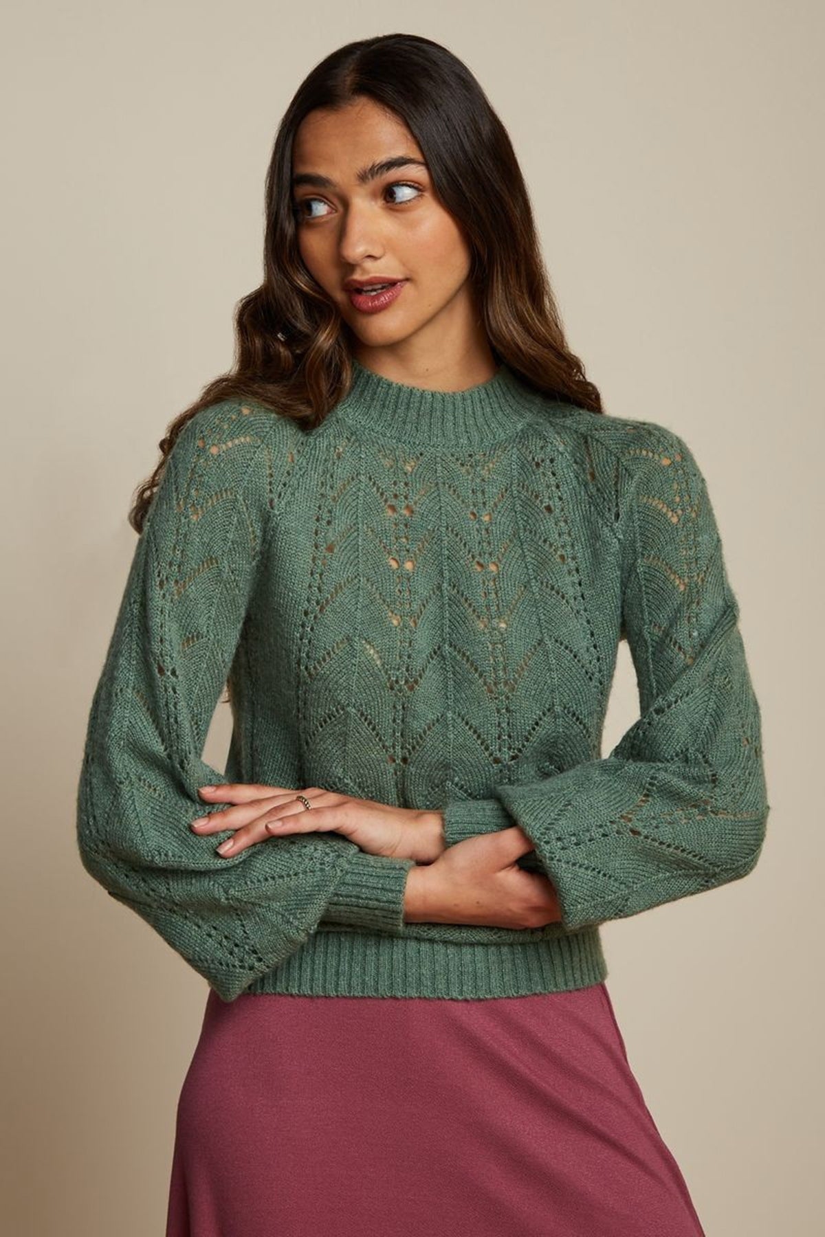 King_Louie_JOANIE_FARFALLE_Lochmuster_WOLL_Langarm_PULLOVER_Oberteil_-_Fir_Green_killer_kirsche_1aUvDS70r9OxNV