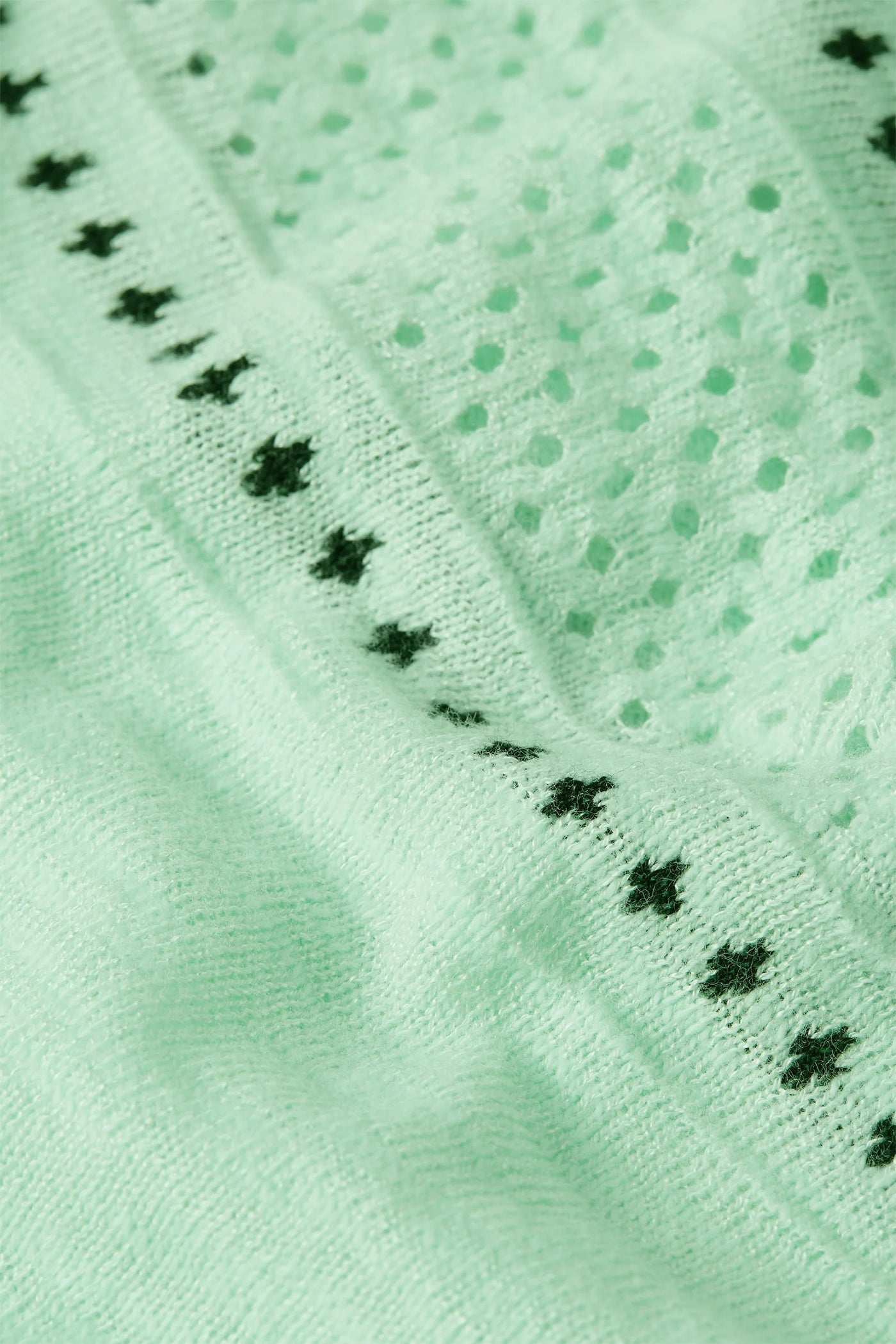 King_Louie_LYRA_MAREA_Vintage_LOCHMUSTER_Retro_V-Neck_Kurzarm_Shirt__Cameo_Green-5