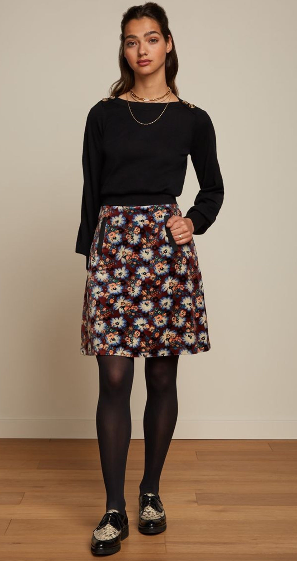 King_Louie_MARIE_BELL_COTTONCLUB_U-Boot_BUTTON_Langarm_PULLOVER_Oberteil_-_Schwarz_killer_kirsche_2dvqWASIkLqZzb