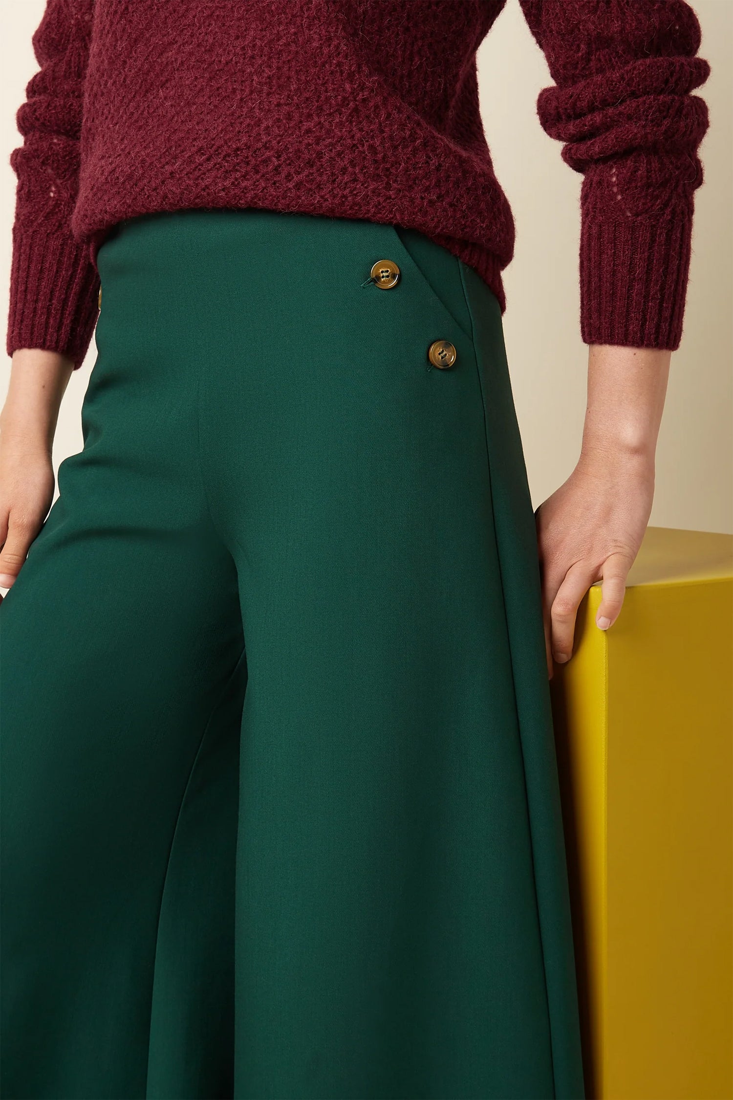 King_Louie_PIA_MARPLE_Vintage_MARLENE_High_Waist_Trousers_Sailor_Button_PANTS_Hose_-_Pine_Green-2k9dyXnW7x1rgP