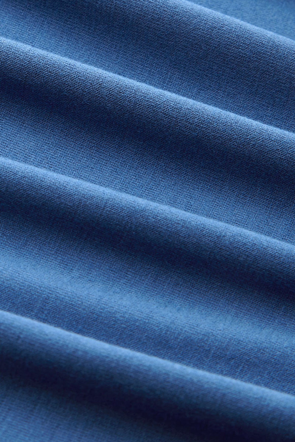 King_Louie_SARAH_Vintage_BASIC_Kurzarm_RUNDHALS_Uni_SHIRT_Oberteil_Blau_killer_kirsche_4