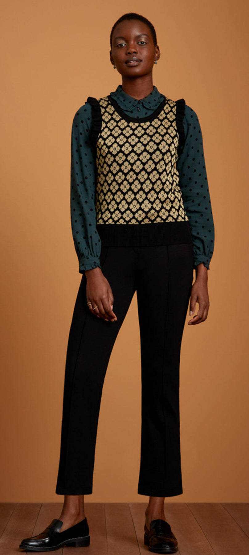 King_Louie_SPENCER_LUNNA_Jacquard_Floral_GLITZER_Retro_PULLUNDER_Oberteil_Top_killer_kirsche_3