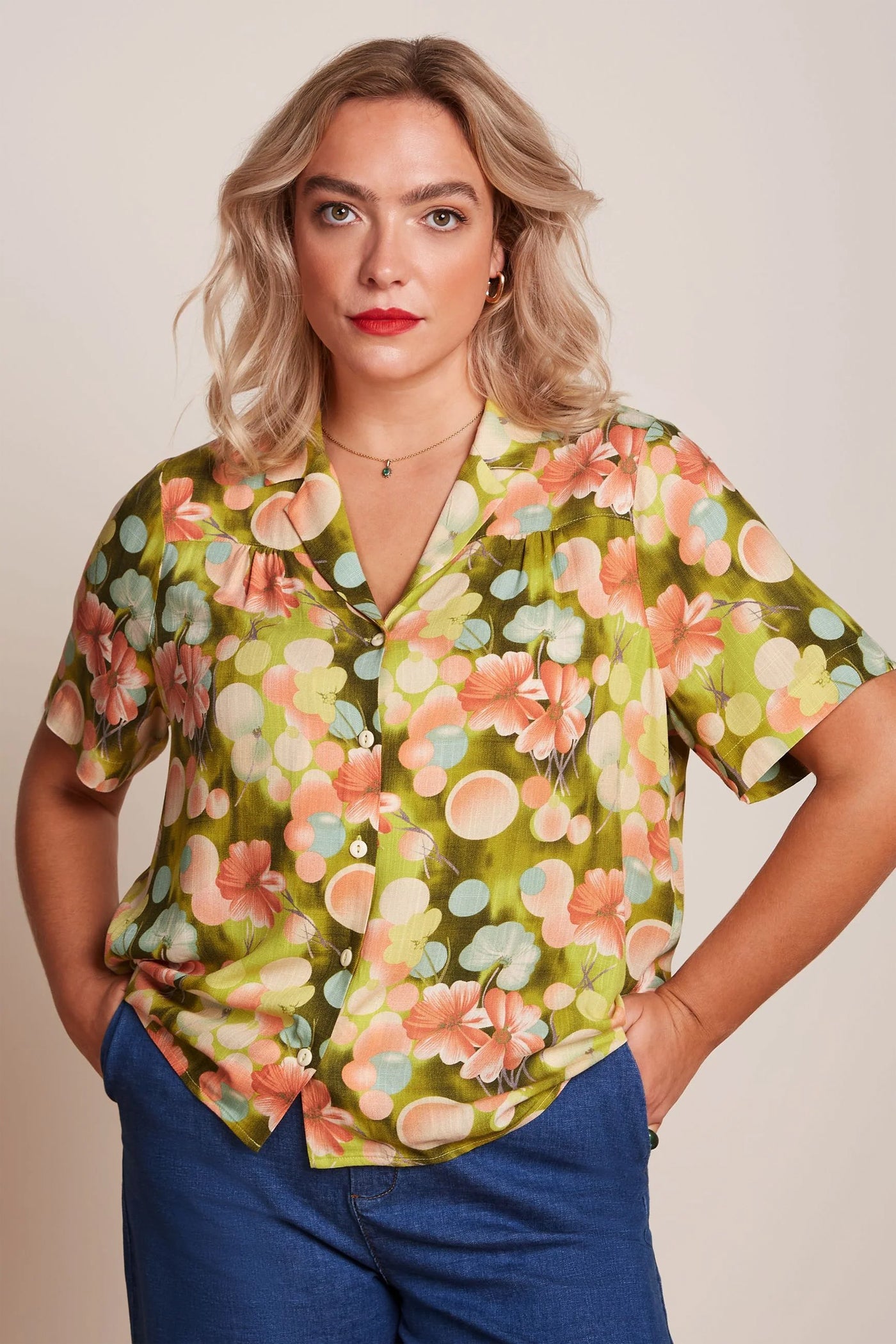 King_Louie_TEX_CALYPSO_Retro_Blumen_Vintage_Revers_BLUSE_Blouse_Oberteil_-_Spring_Yellow-1
