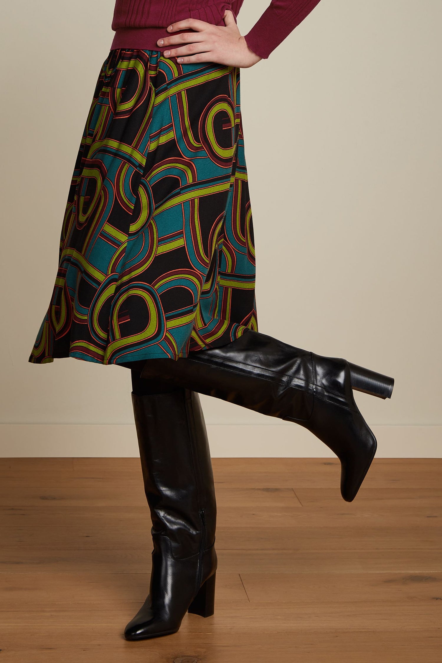 King_Louie_VALERIA_ZAPPA_Retro_Sixties_Muster_ALinien_SKIRT_Rock-1mpVGzE4fXbyH6