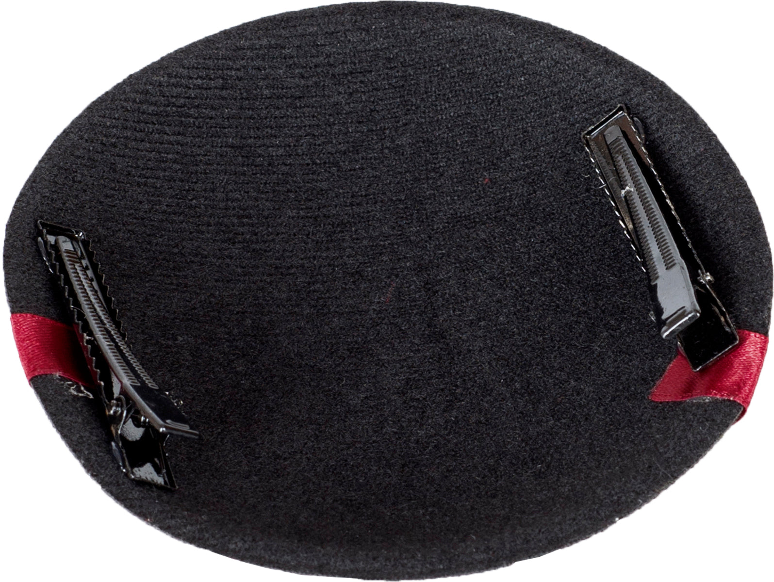 Kuestenluder_SINIKA_Stechpalmenbeeren_RETRO_Schleife_PILLBOX_Huetchen-3qbRIJzKoaNtiD