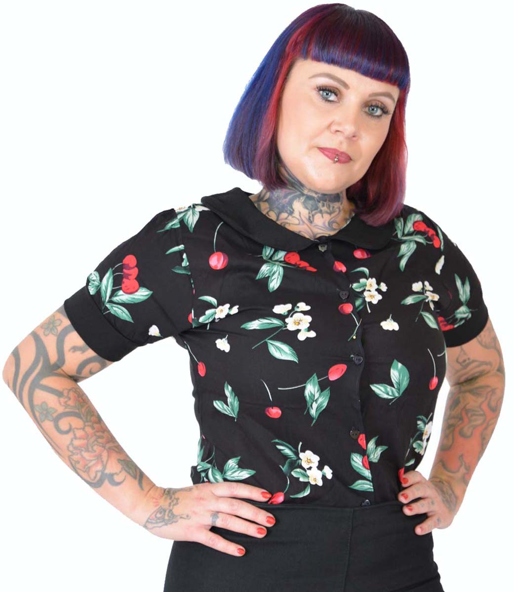 Kuestenluder_ZARIAH_Vintage_CHERRY_Kirschen_Kurzarm_BLUSE_Schwarz-2