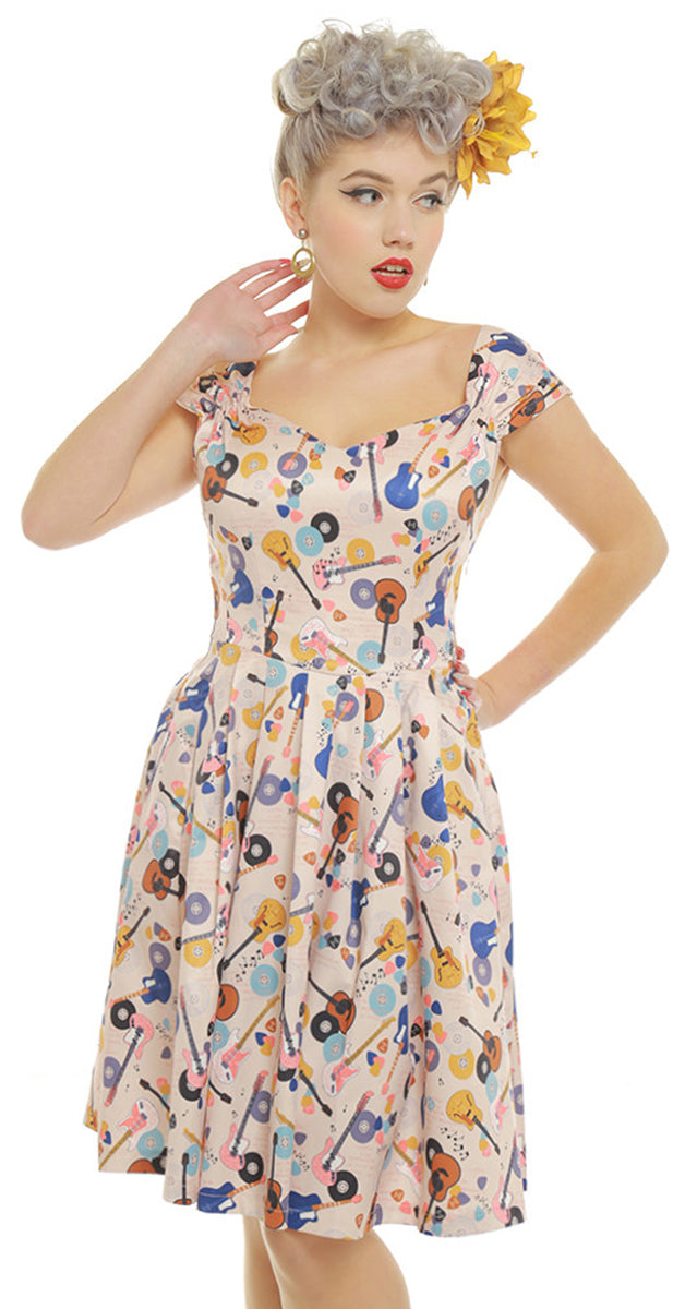 Lindy_Bop_NADIA_Music_GUITAR_Rockn_Roll_Vintage_Swing_Kleid_killer_kirscheih9lh8C3JeZUI