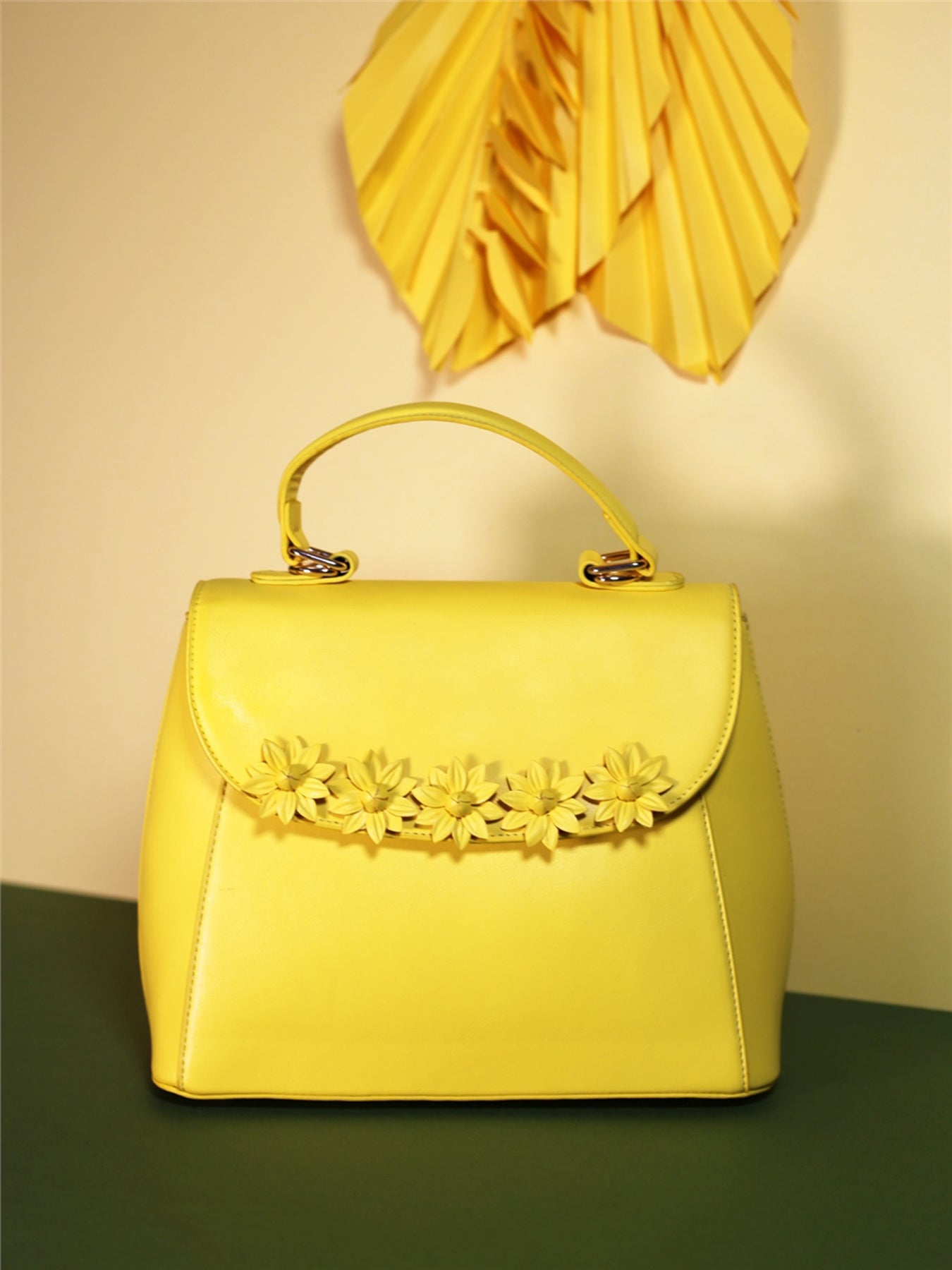 Lulu_Hun_ZOE_FLORAL_Vintage_BLUMEN_Kunstleder_50s_Purse_BAG_Handtasche_Gelb_Killer_Kirsche-3lRHWZ8PhTy9TS