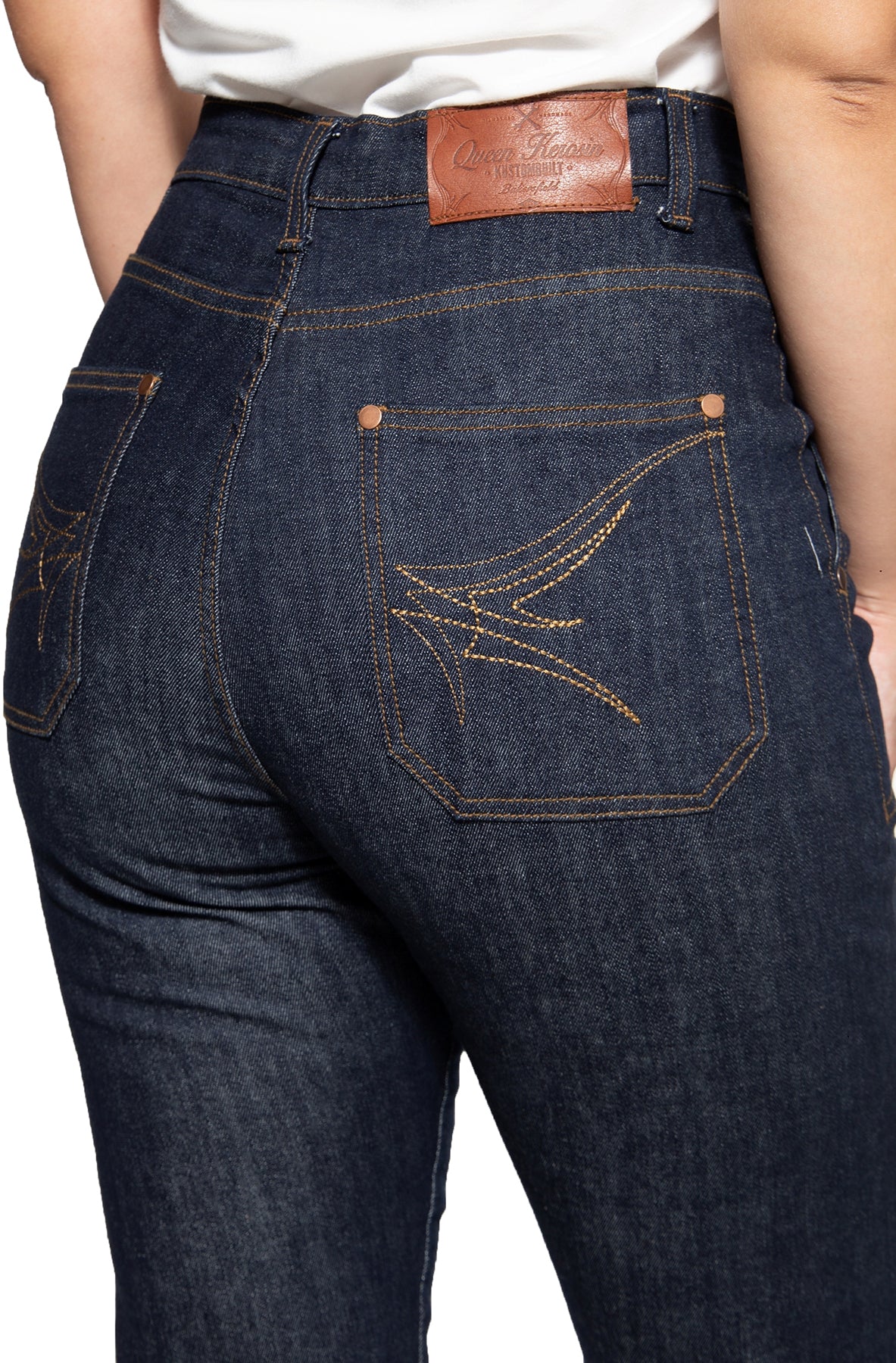 Queen_Kerosin_50s_VINTAGE_FIT_Red_Selvedge_DARK_DENIM_High_Waist_JEANS_HOSE_Trousers_Killer_Kirsche-5