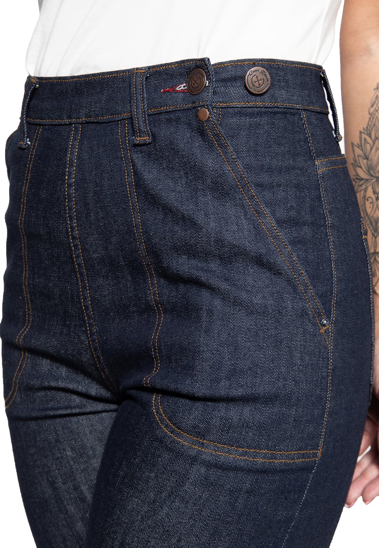 Queen_Kerosin_50s_VINTAGE_FIT_Red_Selvedge_DARK_DENIM_High_Waist_JEANS_HOSE_Trousers_Killer_Kirsche-7