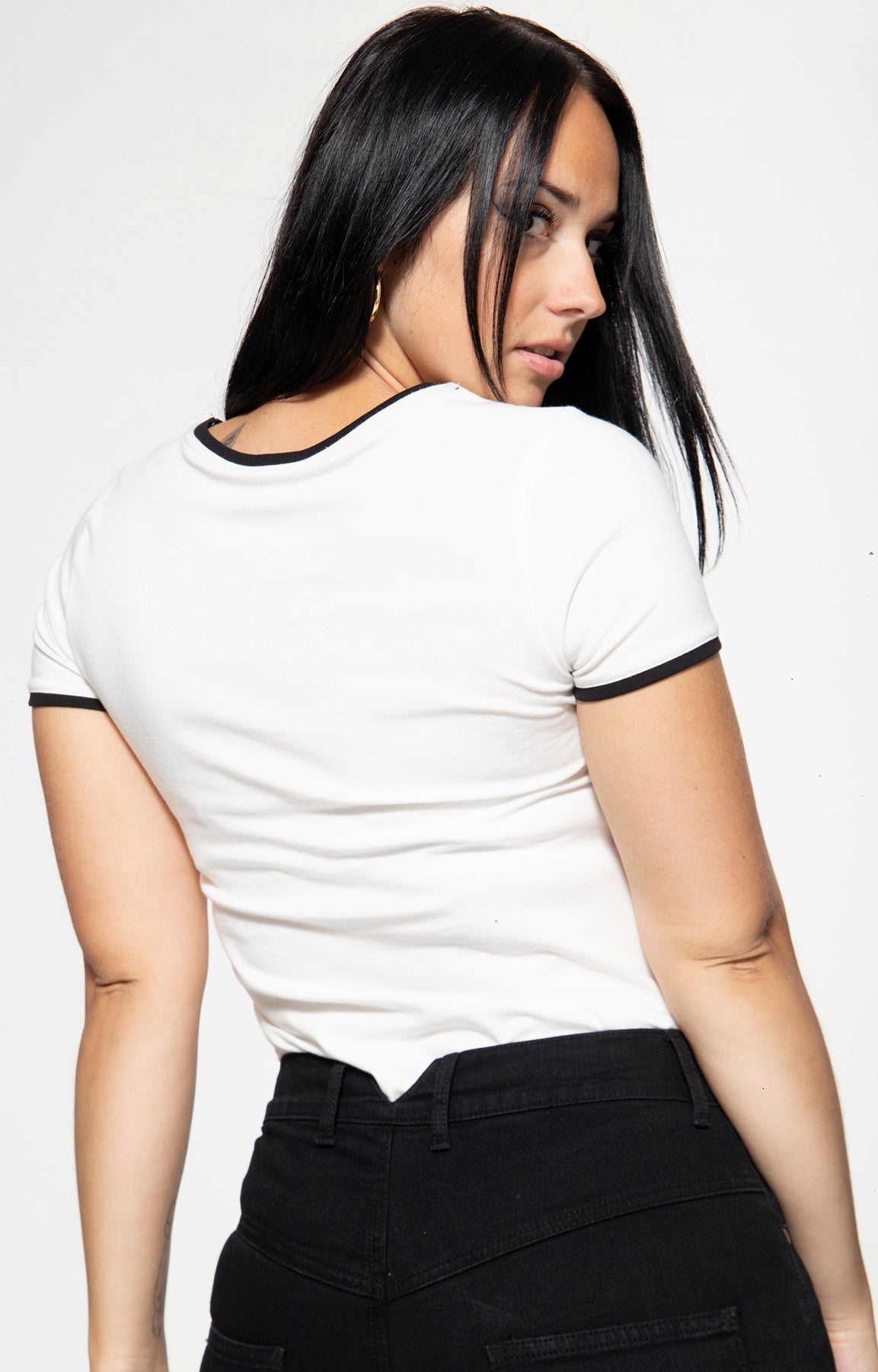 Queen_Kerosin_BUILT_IT_UP_Frontprint_Contrast_Retro_MOTIV_Kurzarm_T-SHIRT_Oberteil_-_Beige_killer_kirsche_3