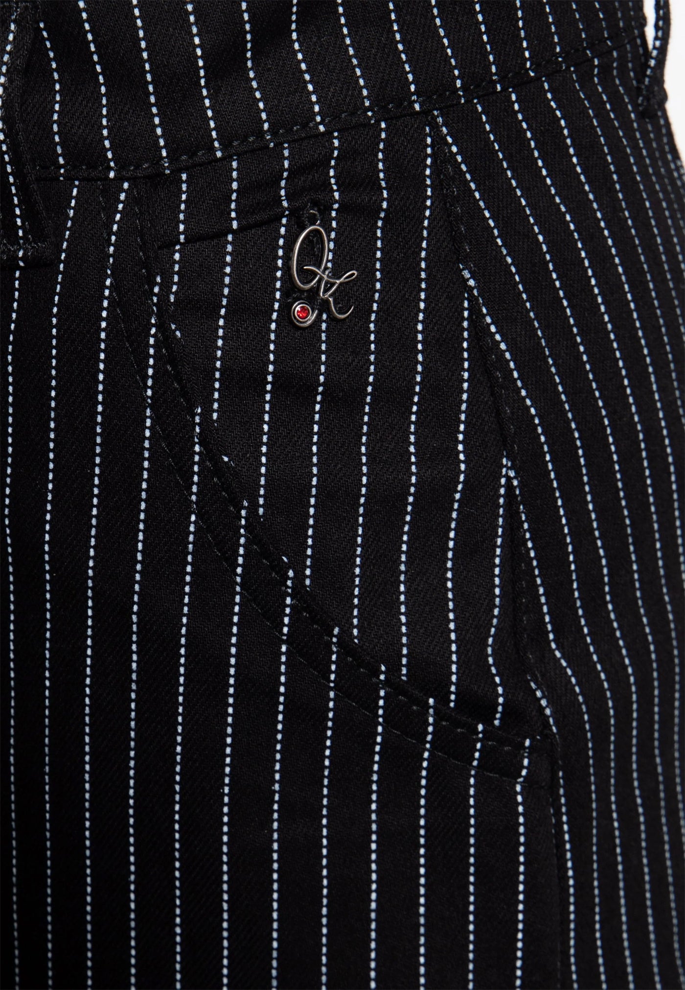 Queen_Kerosin_PINSTRIPE_PENCIL_High_Waist_Vintage_Retro_Nadelstreifen_PENCIL_SKIRT_Bleistiftrock_-_Schwarz-3