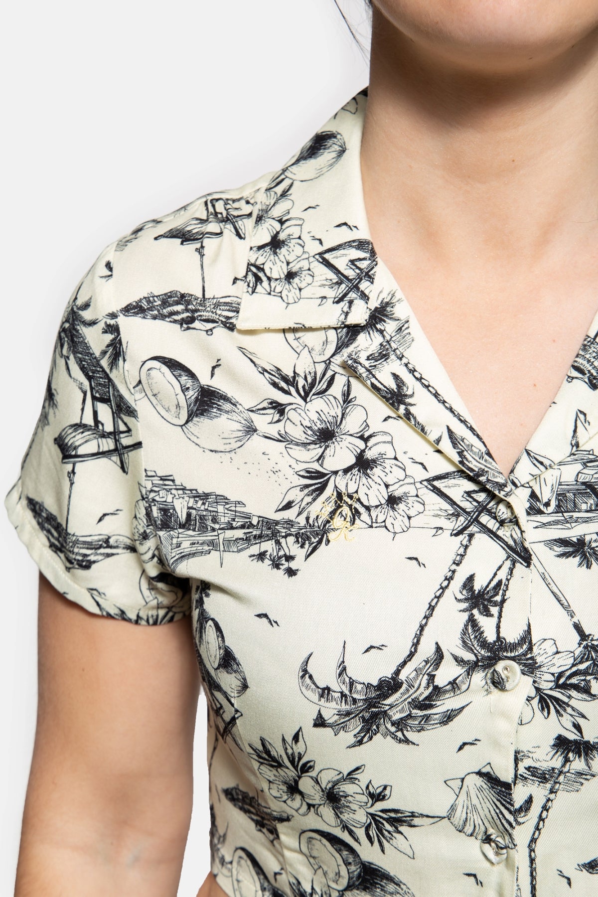 Queen_Kerosin_TIKI_Retro_50s_Kurzarm_TIE_BLOUSE_Knotenbuse_SHIRT_-_Beige_killer_kirsche_46hPjjOW9ZPfUB