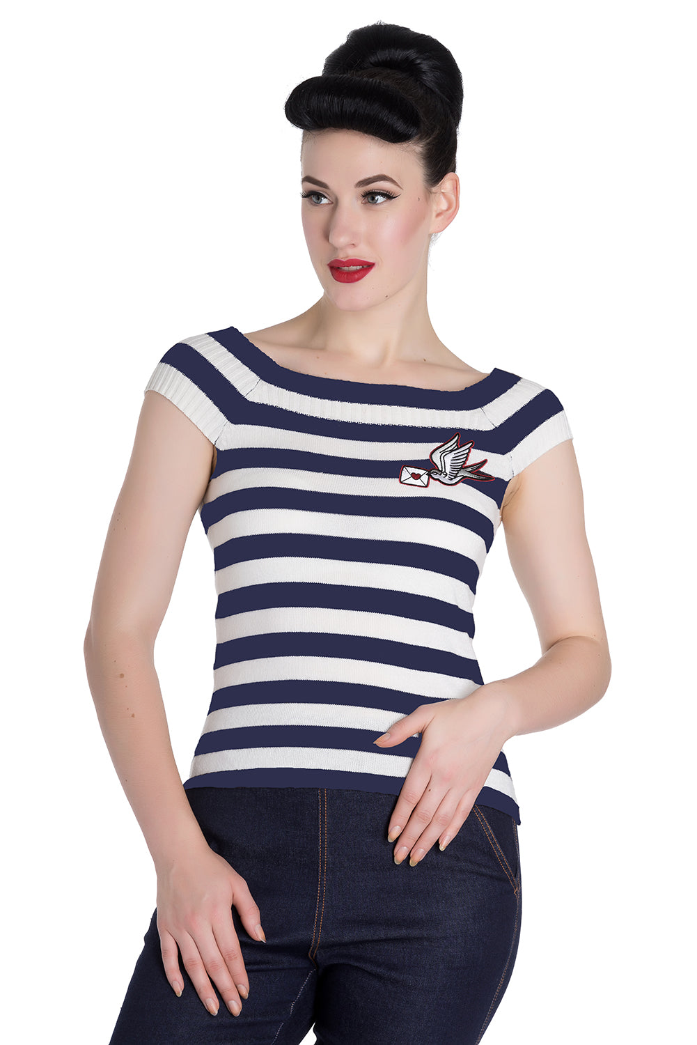 RO-6527-1mFCczId0A1mf4