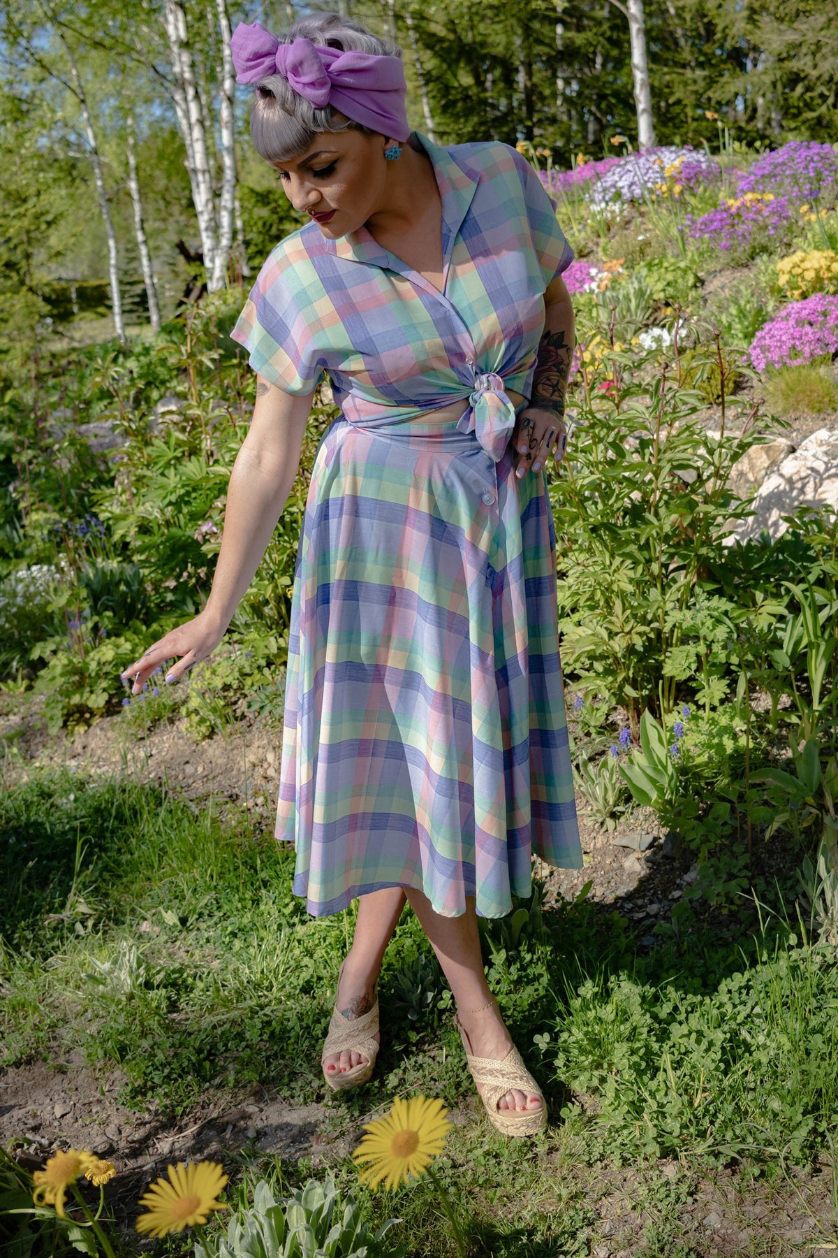 RocknRomance_MARIA_50s_Summer_Check_Print_KARO_Kurzarm_TIE_UP_BLUSE_Blouse_killer_kirsche_3qznR58cASI0yG