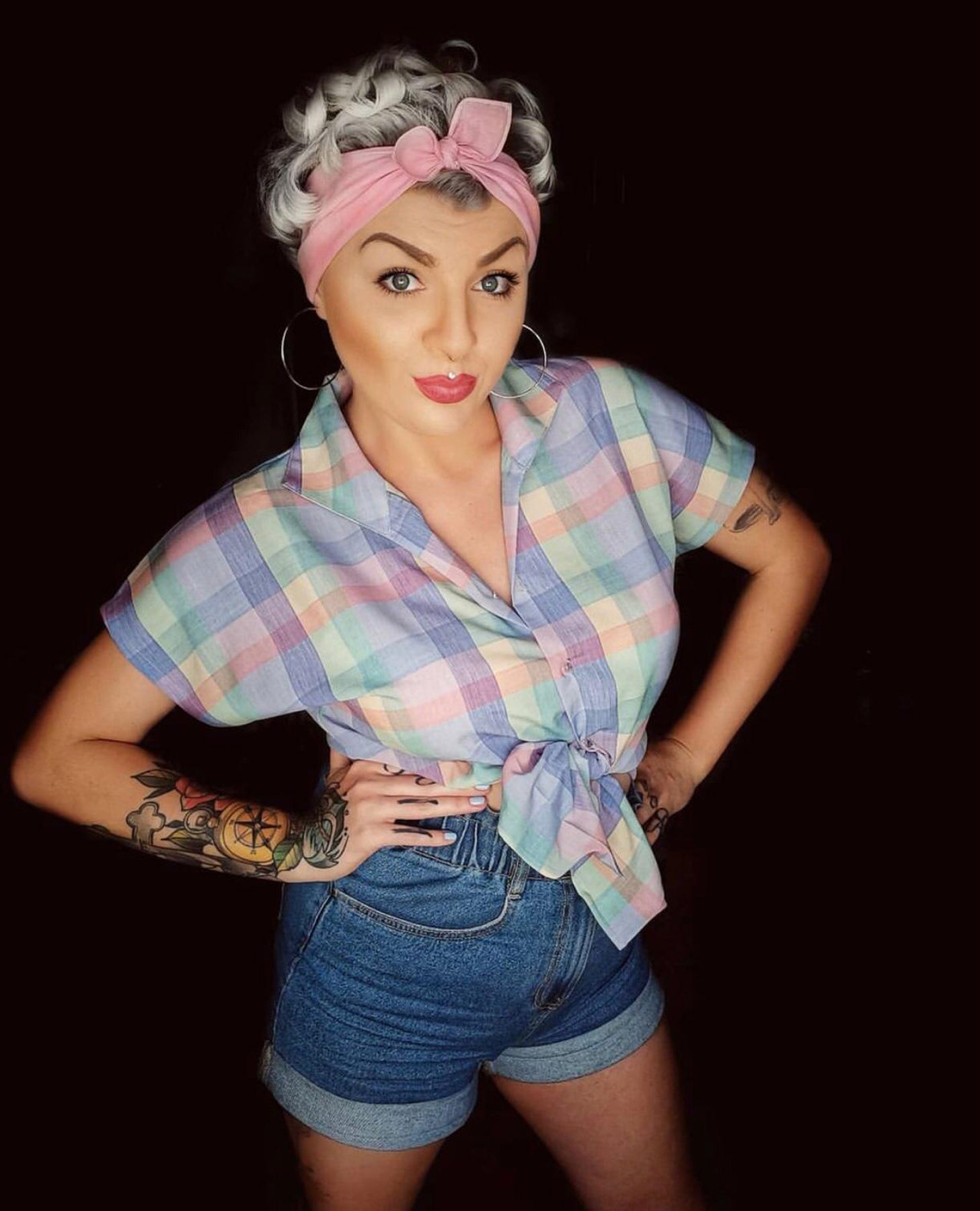 RocknRomance_MARIA_50s_Summer_Check_Print_KARO_Kurzarm_TIE_UP_BLUSE_Blouse_killer_kirsche_5RSGgaCGOYx4Io