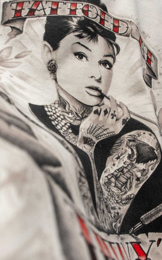 Rumble_59_Raglan_TATTOED_AT_TIFFANYS_Maedels_Shirt_killer_kirsche_4