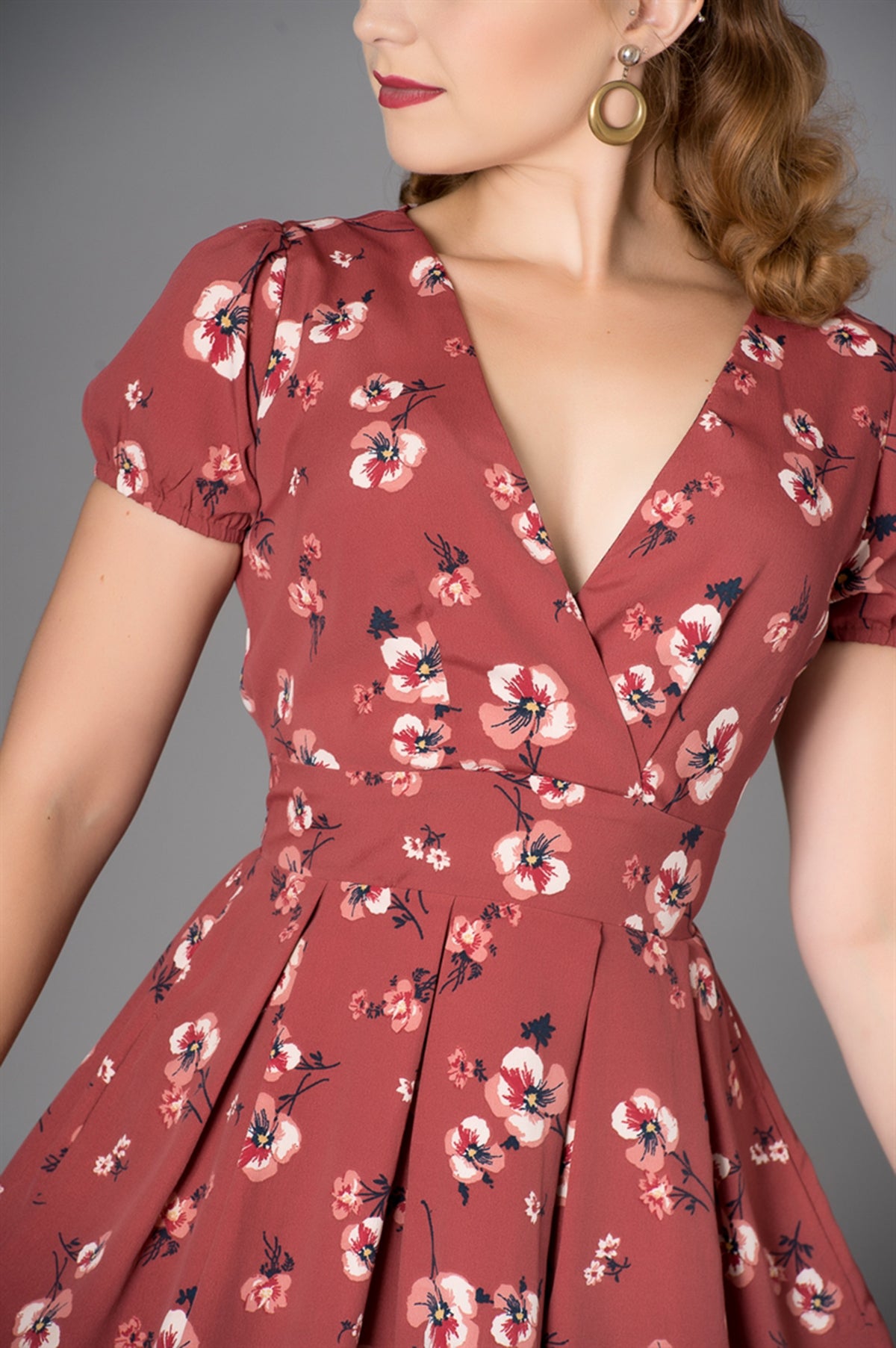 Sheen_KATELYN_Vintage_CHERRY_BLOSSOM_Kurzarm_V-Neck_Dress_Kleid-2