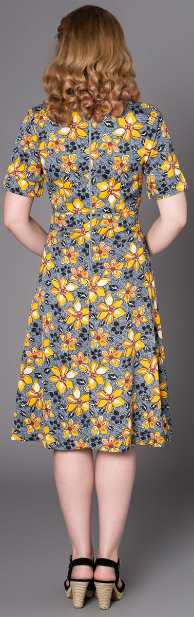 Sheen_SOPHIE_Vintage_FLORAL_Blumen_V-NECK_Kurzarm_SWING_Dress_Kleid-32Bi5EBKFs7AP4
