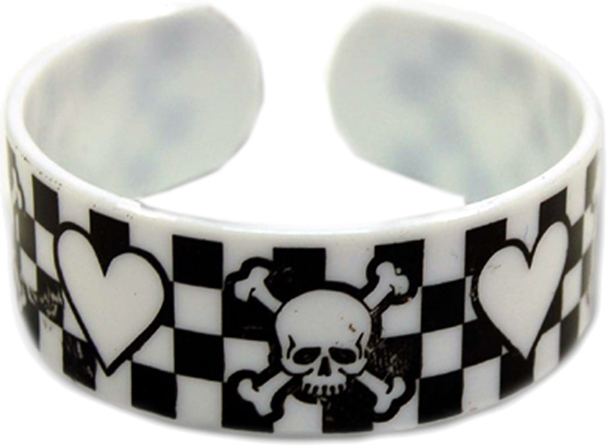 Ska_Skulls_and_Hearts_Armreif_schwarz_killer_kirsche