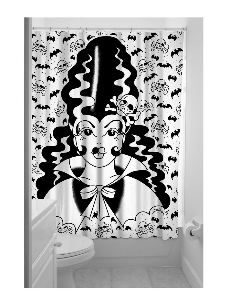 Sourpuss_FRANKENGAL_Skull_with_Bats_Shower_Curtain_DUSCHVORHANGK4Ki9ORO6eG6G
