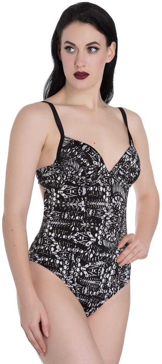 Spin_Doctor_MALICE_Totenkopf_SKULLS_Bones_Traeger_SWIMSUIT_Badeanzug-1kicy8NODQ5Ufs