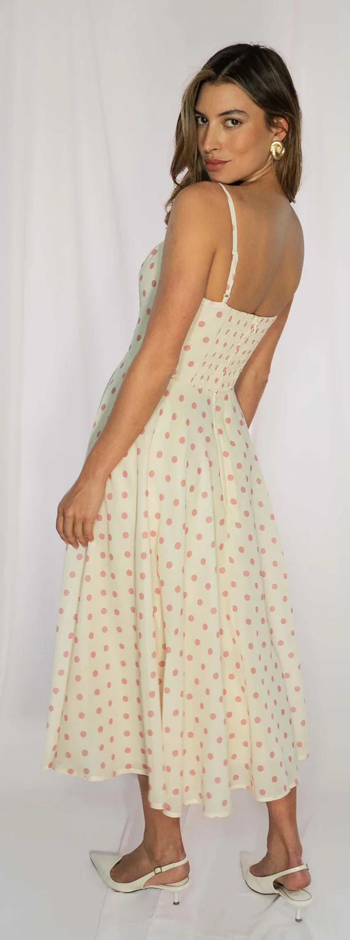 Timeless_FLORA_POLKA_DOT_Traeger_50s_Vintage_Punkte_Chiffon_SWING_DRESS_Kleid_-_Helles_Beige-4iCIfwONYKYA2l