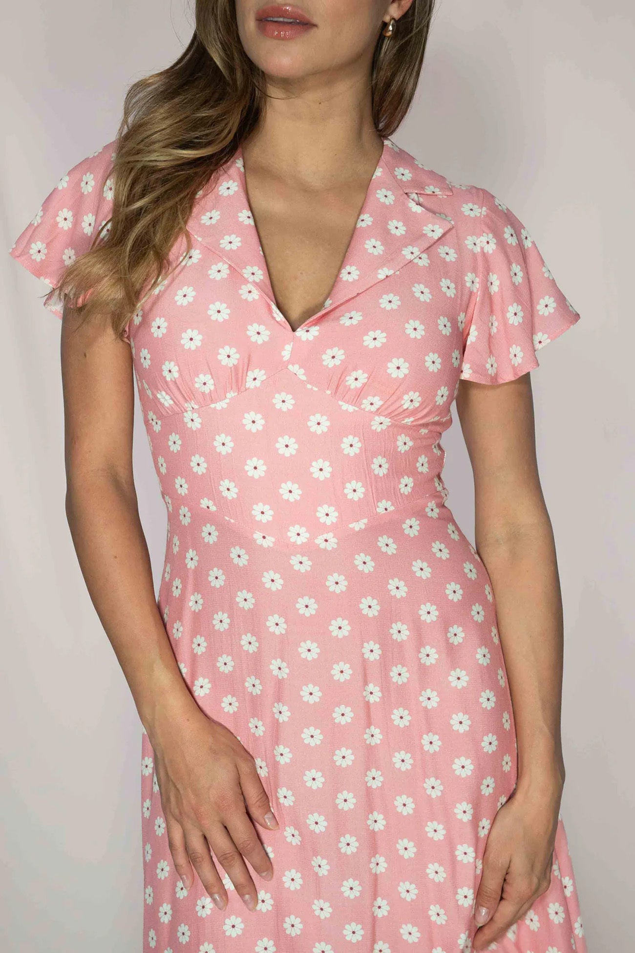 Timeless_SALOME_VINTAGE__Flutter_Sleeve_40s_Floral_Blueten_Swing_DRESS_Kleid_-_Pink-5