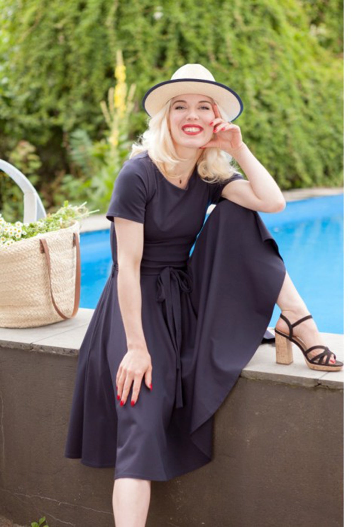 Very_Cherry_BALLERINA_Vintage_RUNDHALS_Bow_Kurzarm_DRESS_Kleid_Blau-3AFL1EzlGwezye
