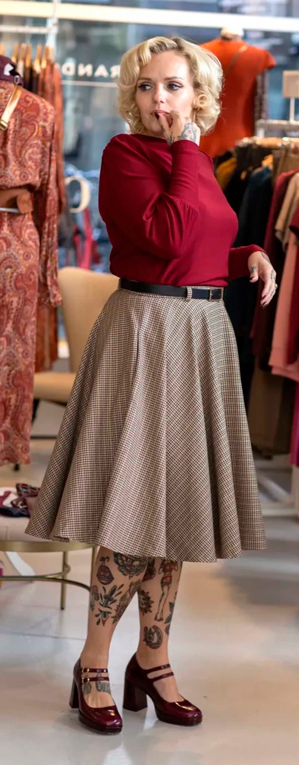 Very_Cherry_CIRCLE_BIRMINGHAM_Vintage_Dogstooth_Karo_CHECK_HIGH_WAIST_50s_Tellerrock-3