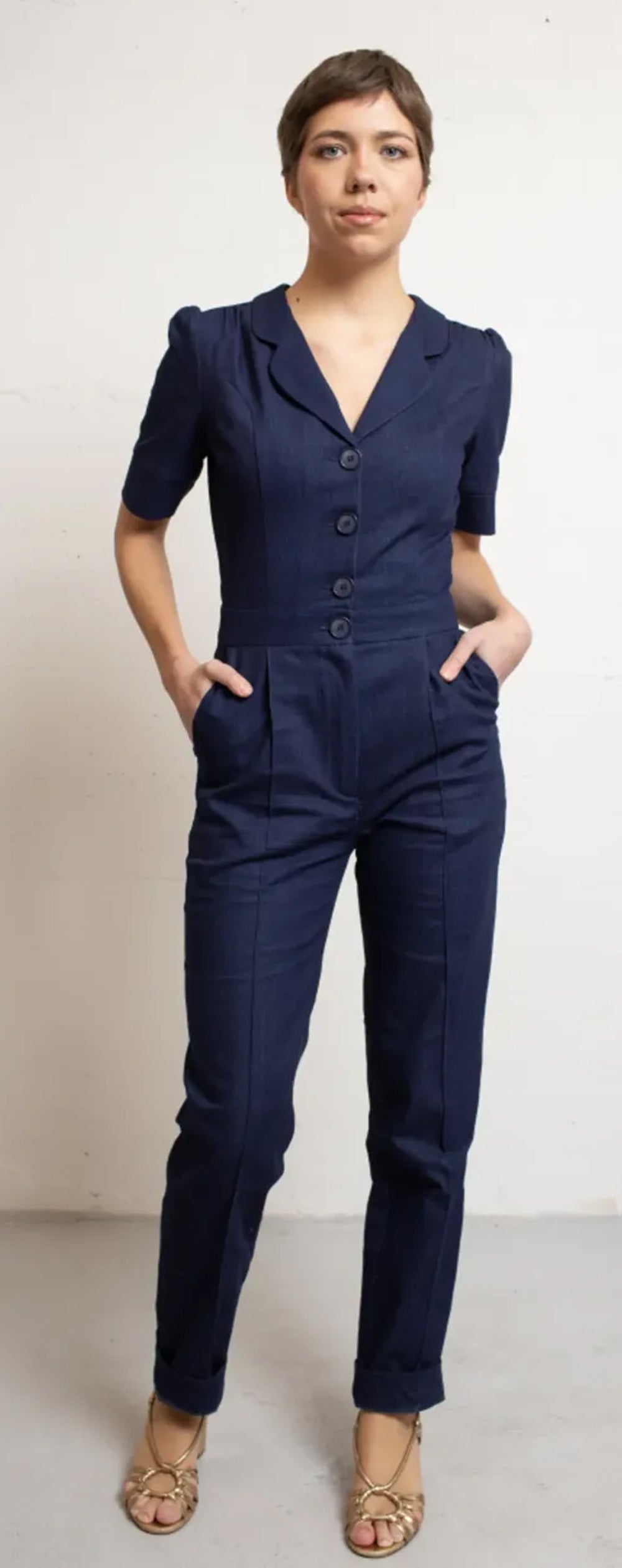Very_Cherry_CLASSIC_DENIM_Vintage_Pin_up_Jeans_BUTTONED_Overall_JUMPSUIT_-_Dunkelblau-2