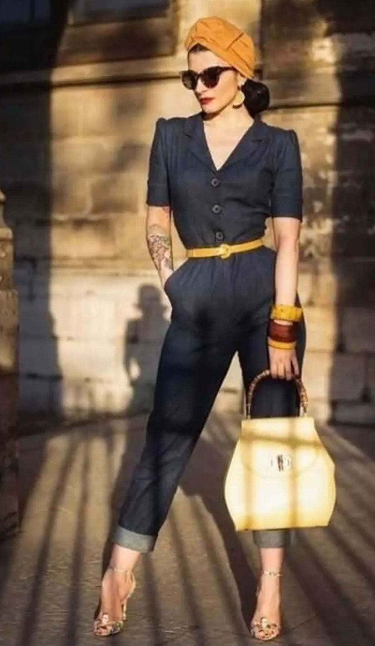 Very_Cherry_CLASSIC_DENIM_Vintage_Pin_up_Jeans_BUTTONED_Overall_JUMPSUIT_-_Dunkelblau-4