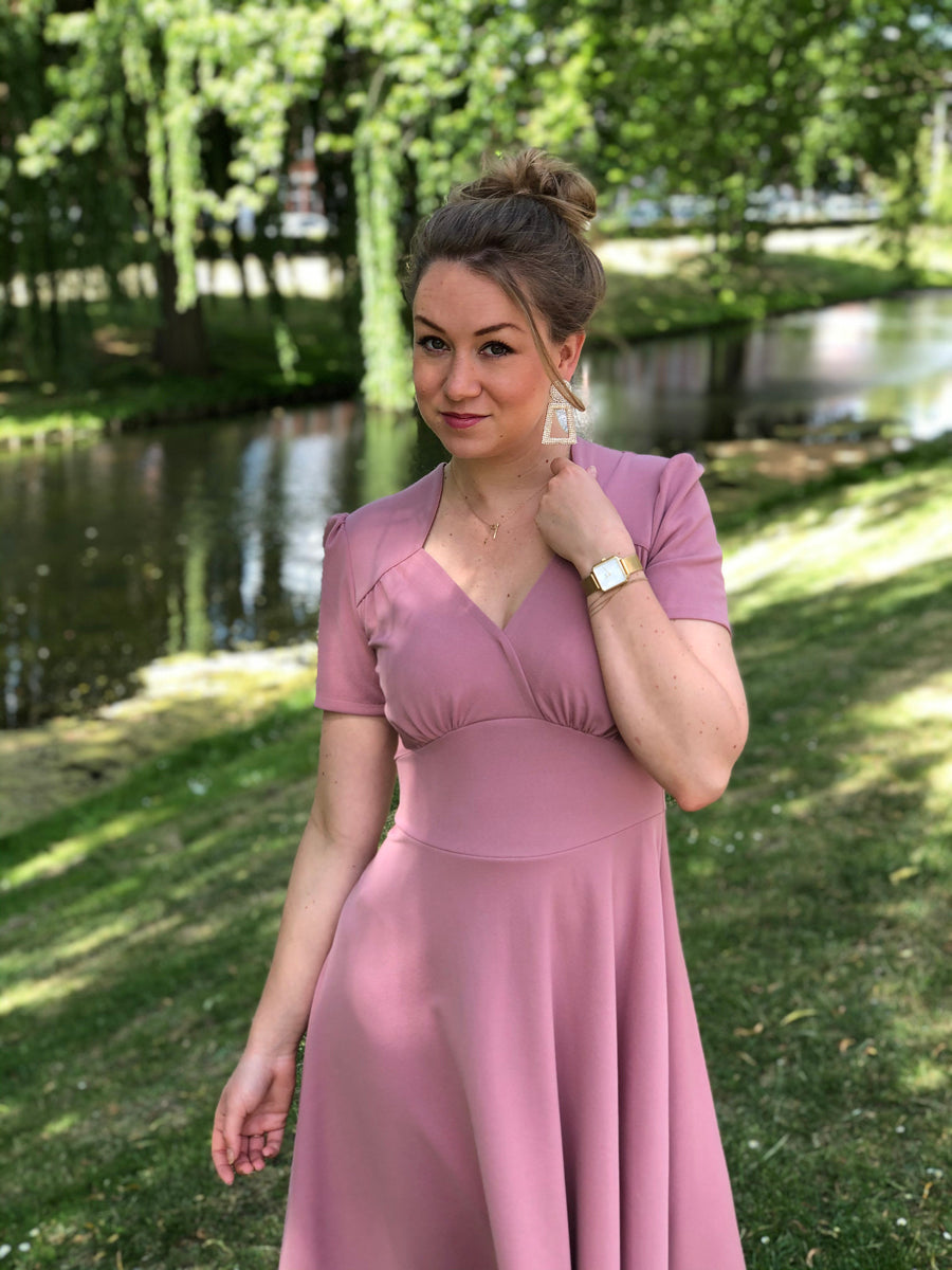 Very_Cherry_HOLLYWOOD_CIRCLE_Vintage_SWEETHEART_Kurzarm_DRESS_Kleid_Rosa_killer_kirsche_2