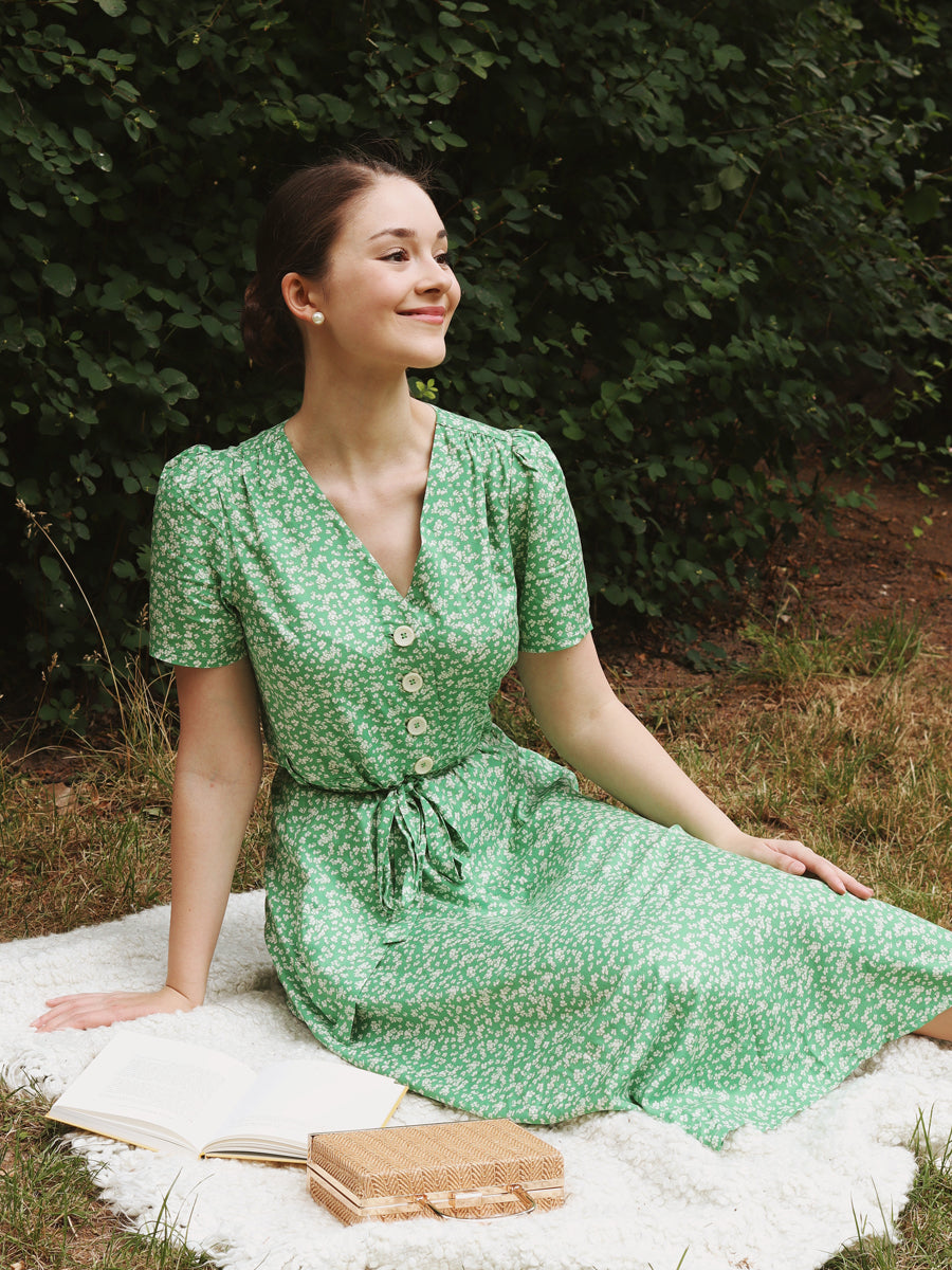 Very_Cherry_MAGNOLIA_Vintage_FLORAL_50s_Kurzarm_DRESS_Hemdkleid_Gruen_killer_kirsche_5