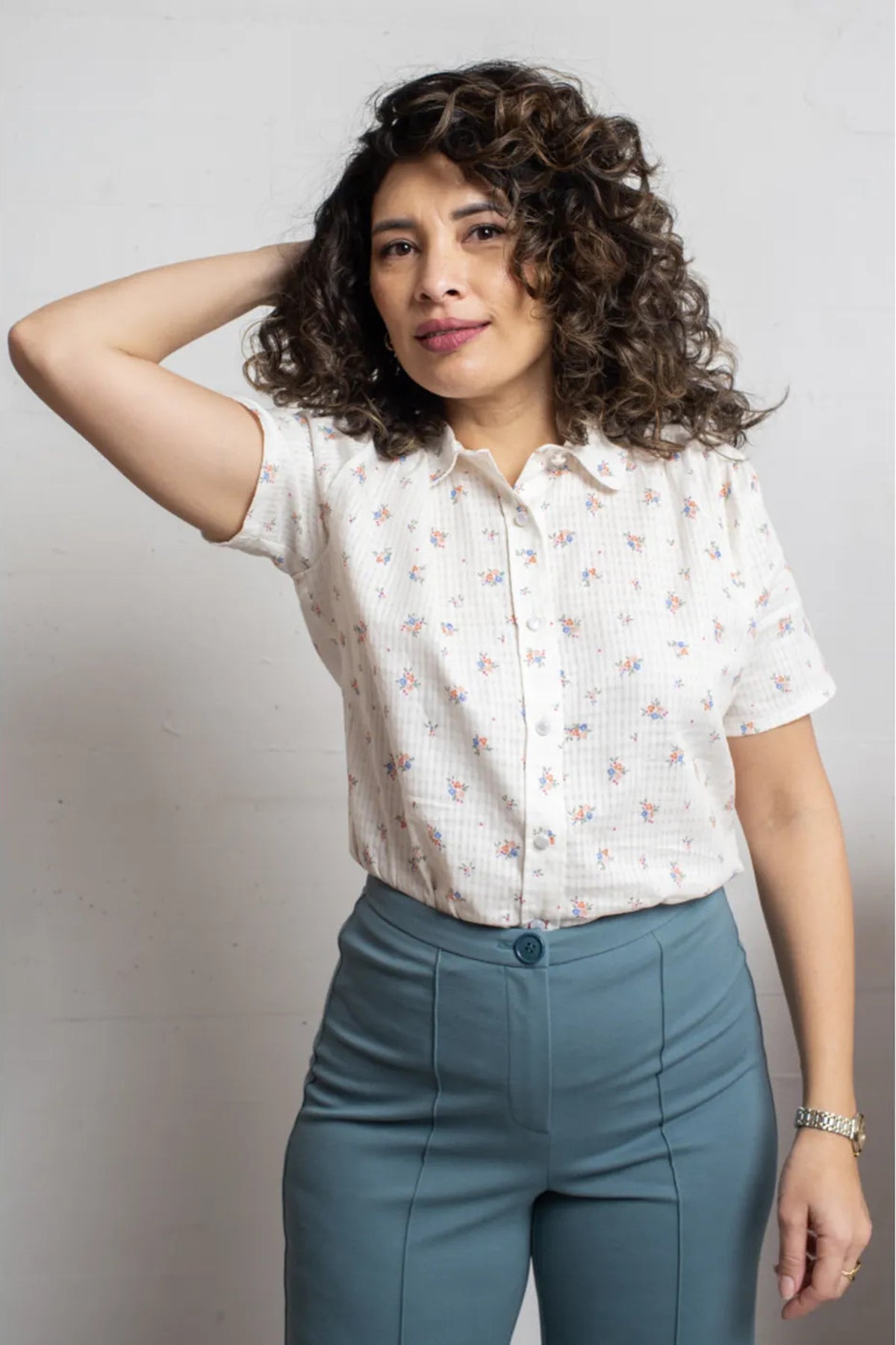 Very_Cherry_MONTMARTRE_COTTON_BOUQUET_Vintage_FLORAL_Kurzarm_BLUSE_Blouse_killer_kirsche_2KncasfZjtHJ0W