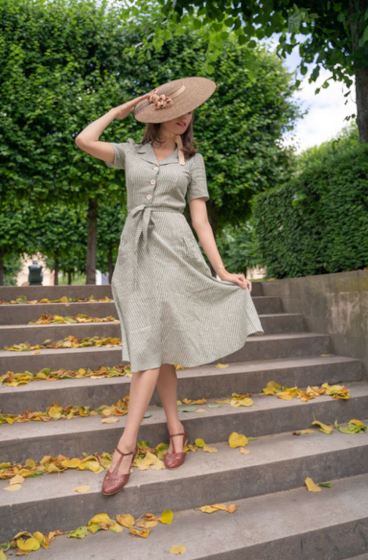 Very_Cherry_REVERS_Vintage_KURZARM_Lapel_Dress_Linen_Stripe_Olive_A-LINIE_DRESS_Hemdkleid_killer_kirsche_3rV8jj6LK5Un2E