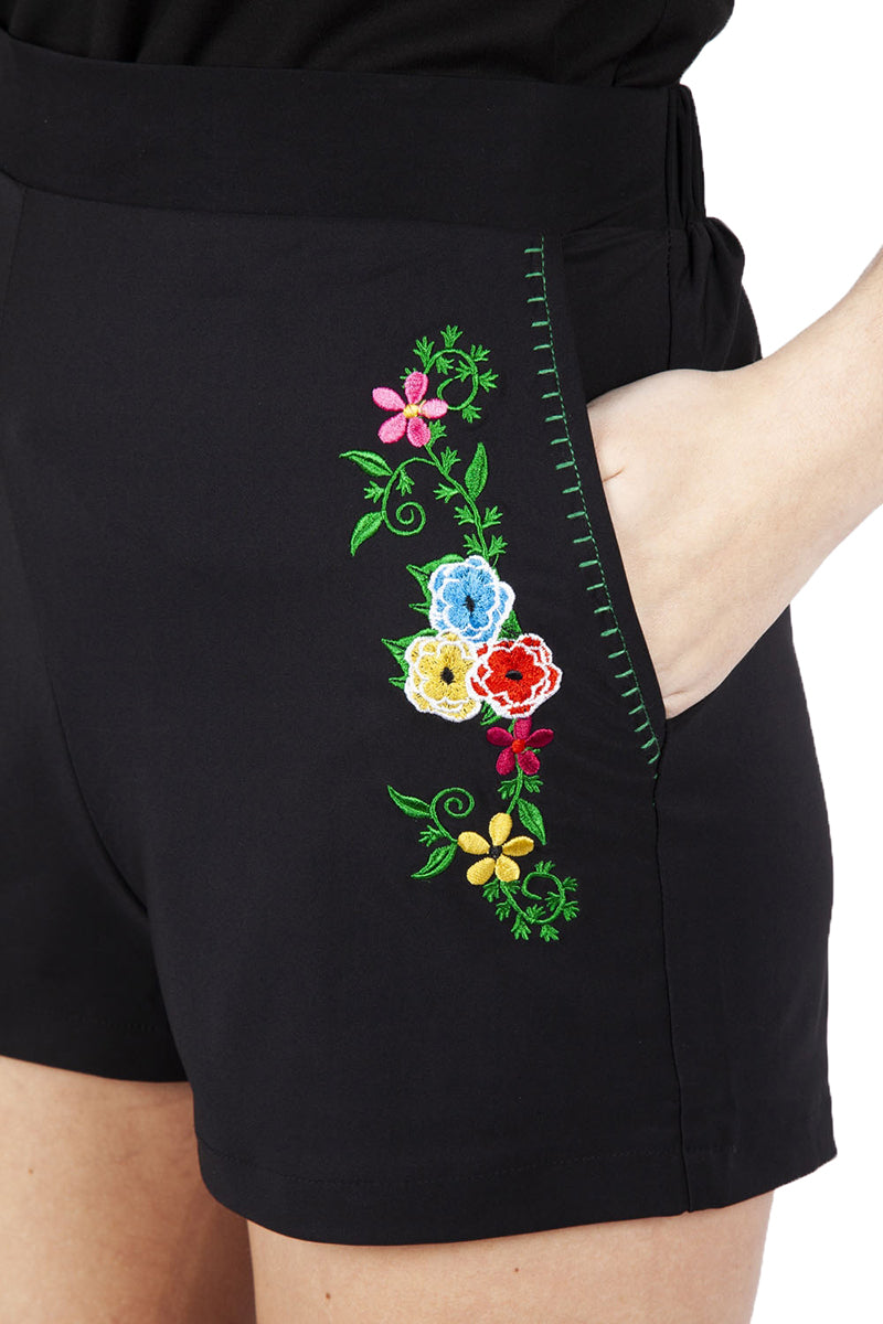 Voodoo_Vixen_AUBREY_Vintage_EMBROIDERY_High_Waisted_SHORTS_Hose-4