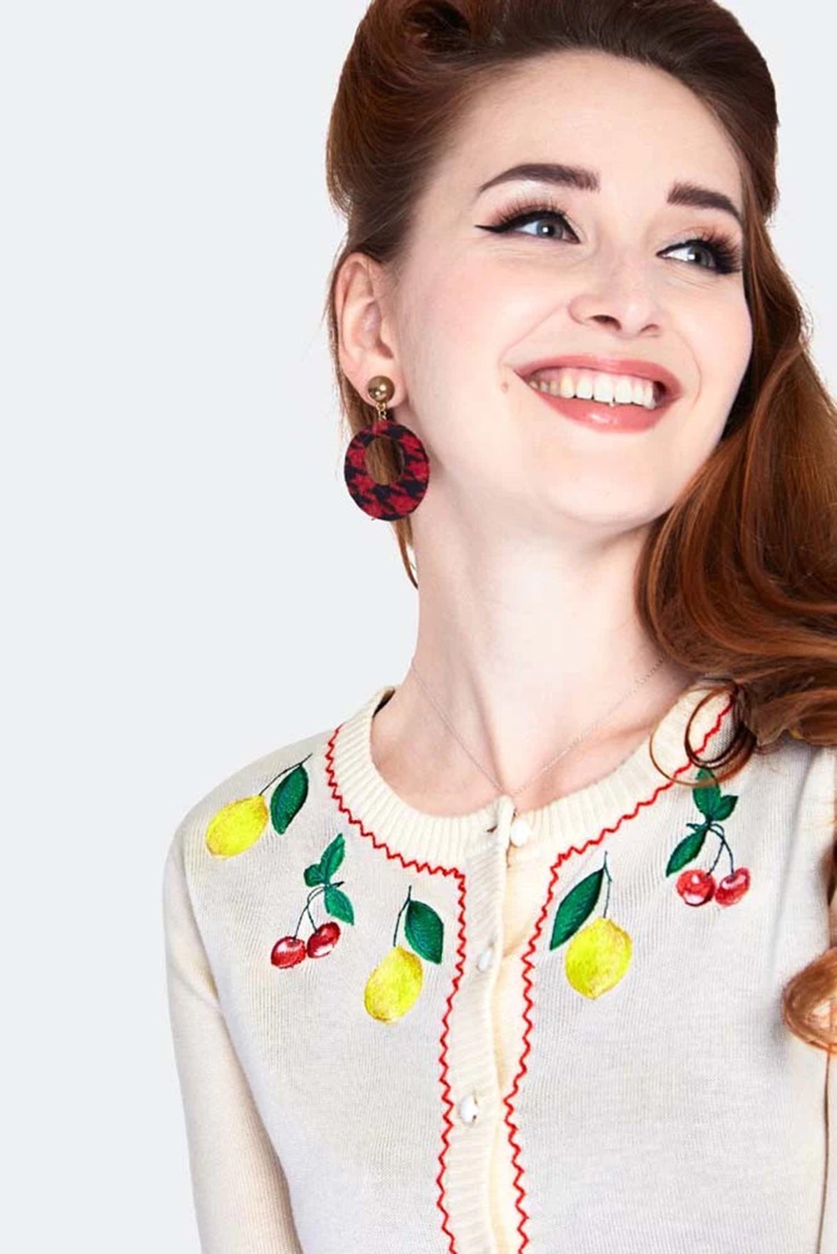 Voodoo_Vixen_CHERRY_LEMONADE_Langarm_CARDIGAN_Stickjacke_killer_kirsche_4