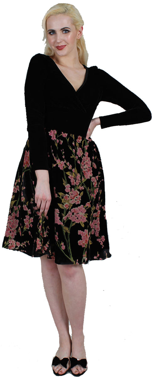 Voodoo_Vixen_Cheryl_Velvet_Dress_With_Chiffon_Rose_Flocking23zw9cATf99dXj