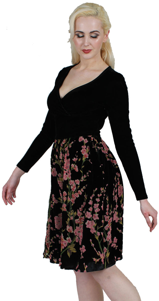 Voodoo_Vixen_Cheryl_Velvet_Dress_With_Chiffon_Rose_Flocking42DKHa47TW1Olb