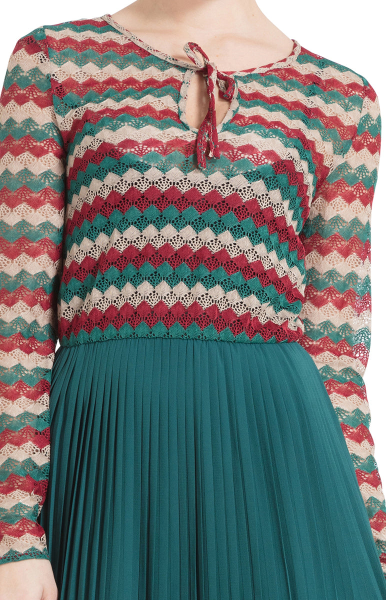 Voodoo_Vixen_IRIES_Vintage_CROCHET_Plissee_Langarm_60s_SWING_KLEID_Dress-2