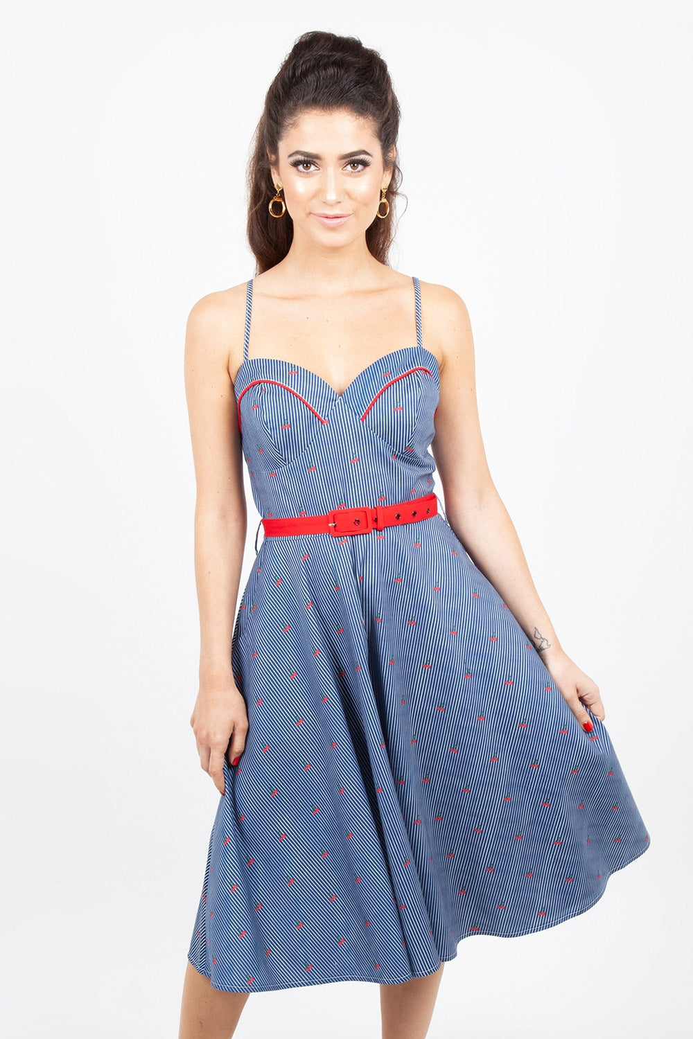 Voodoo_Vixen_SHELLEY_Striped_CHERRY_Vintage_Traeger_Dress_KLEID_015cd52fc4268a4